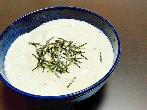 ミキサーのみ簡単、鍋も不要!山の芋の絶品とろろ丼
